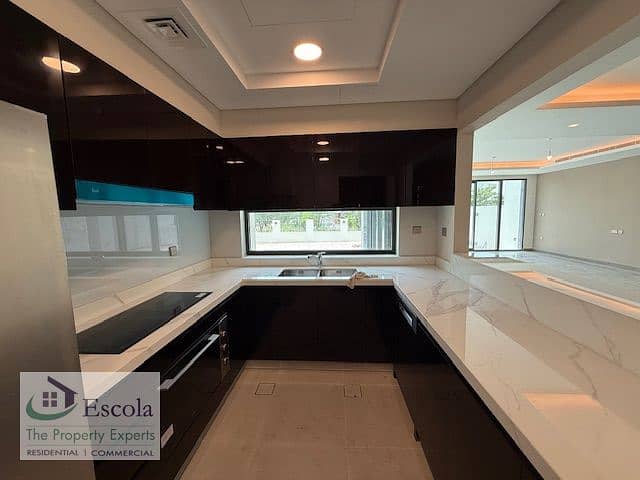 12 kitchen 00. jpg