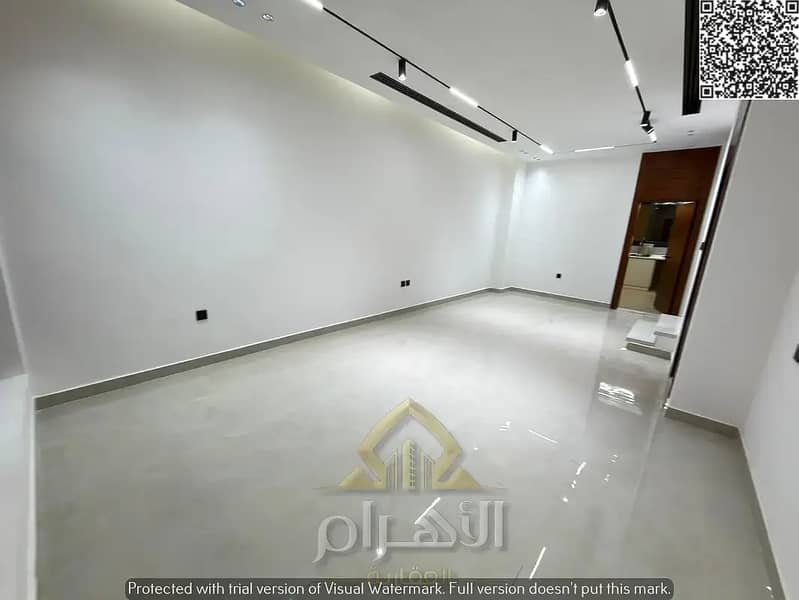 20 851792877-1066x800. webp