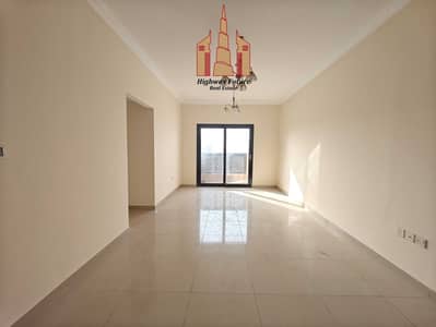 Appartement de 3 chambres à à louer à Muwaileh Commercial, Sharjah - 26616. jpg