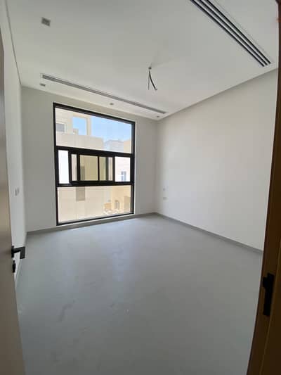 6 Camere Villa in Vendita a Hoshi, Sharjah - WhatsApp Image 2026-07-10 at 23.54. 34 (1). jpeg 6 Camere Villa in Vendita a Hoshi, Sharjah - WhatsApp Image 2026-07-10 at 23.54. 34 (1). jpeg