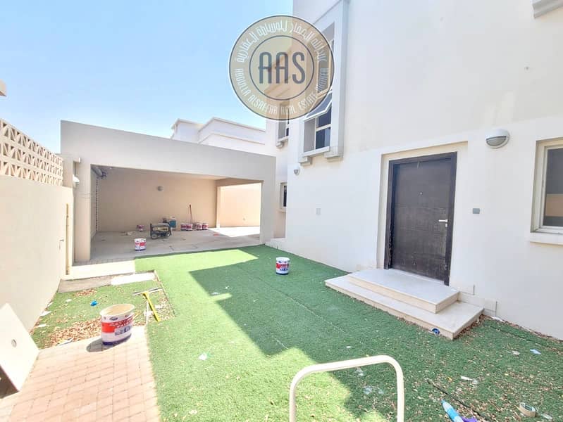 4 a3bed0f8-ea7a-4bed-9bae-a80003b2fd13. jpeg
