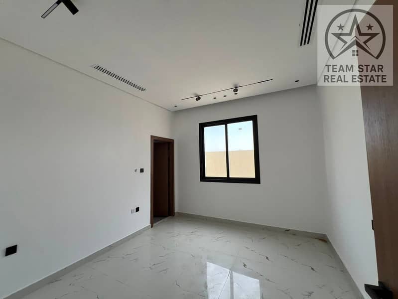 15 b6ace597-17f7-4417-a186-e9918237cef1. jpg