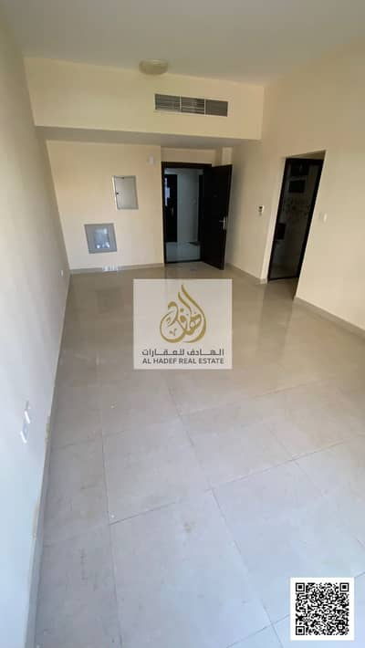 2 Slaapkamers Appartement te Huur in Al Jurf, Ajman - WhatsApp Image 2026-07-11 at 2.13. 57 PM. jpeg 2 Slaapkamers Appartement te Huur in Al Jurf, Ajman - WhatsApp Image 2026-07-11 at 2.13. 57 PM. jpeg