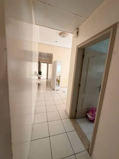 2 habitaciones Apartamento para en Alquiler en Al Majaz, Sharjah - WhatsApp Image 2026-07-12 at 2.43. 26 PM (1). jpeg 2 habitaciones Apartamento para en Alquiler en Al Majaz, Sharjah - WhatsApp Image 2026-07-12 at 2.43. 26 PM (1). jpeg