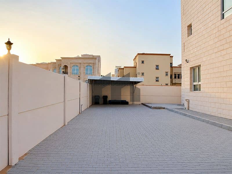 Villenanlage in Shakhbout City, 6 schlafzimmer, 9000000 AED - 15802142 Villenanlage in Shakhbout City, 6 schlafzimmer, 9000000 AED - 15802142