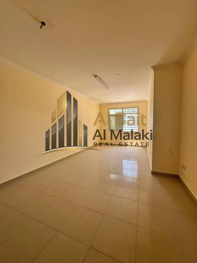 2 Camere Appartamento in Affitto a Al Khan, Sharjah - 1000157689. jpg