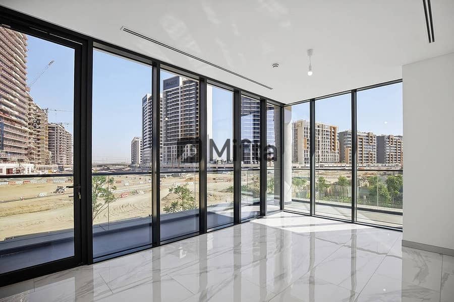 2.5% Commission | 2 Beds + Maid's | Views 2.5% Commission | 2 Beds + Maid's | Views