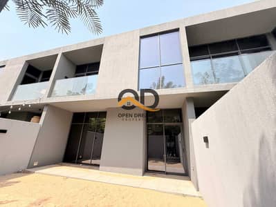 4 Camere Townhouse in Vendita a Tilal City, Sharjah - IMG_1614. jpg 4 Camere Townhouse in Vendita a Tilal City, Sharjah - IMG_1614. jpg