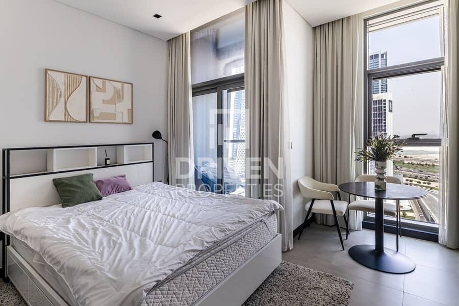 Desirable Location | High Floor | Prime Unit Desirable Location | High Floor | Prime Unit