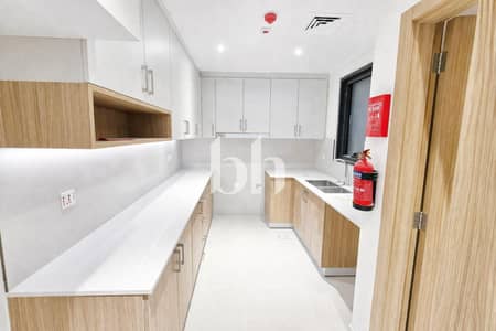 3 Camere Townhouse in Vendita a Al Khan, Sharjah - images image img 3 Camere Townhouse in Vendita a Al Khan, Sharjah - images image img