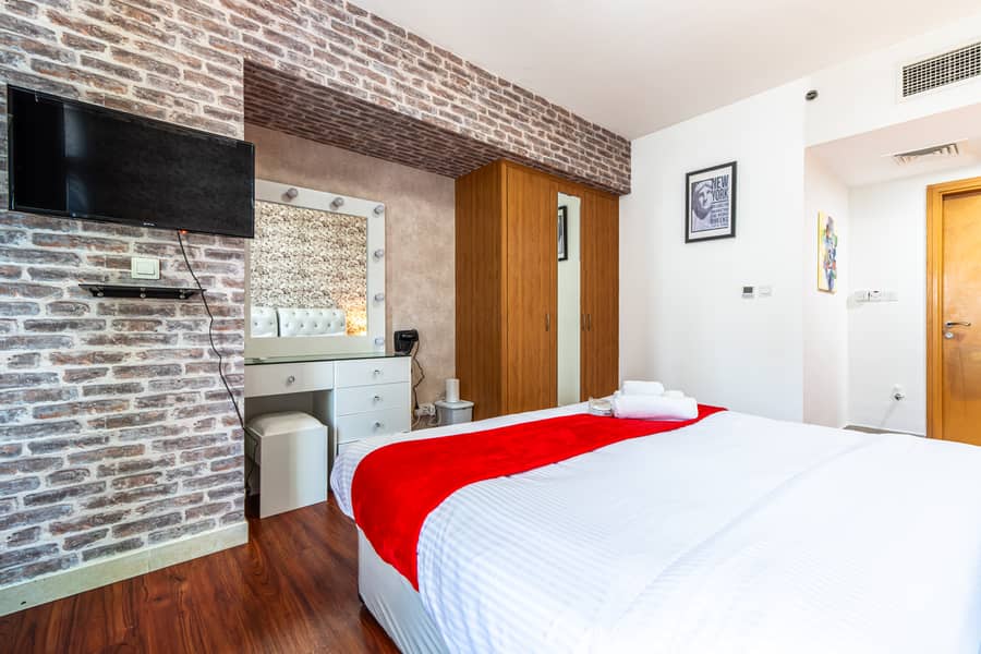 11 Bed 2.4. jpg