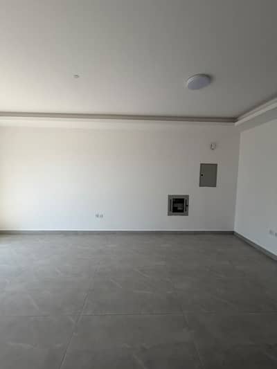 2 Camere Appartamento in Affitto a Al Jurf, Ajman - WhatsApp Image 2026-07-12 at 2.09. 20 PM (1). jpeg 2 Camere Appartamento in Affitto a Al Jurf, Ajman - WhatsApp Image 2026-07-12 at 2.09. 20 PM (1). jpeg