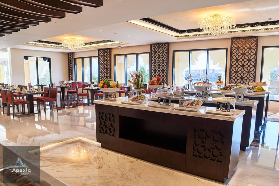 10 CDC- Restaurant. jpg