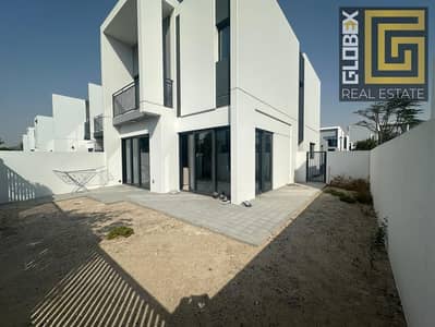 4 Camere Villa in Vendita a Villanova, Dubai - WhatsApp Image 2024-07-16 at 12.42. 44 AM (2). jpeg 4 Camere Villa in Vendita a Villanova, Dubai - WhatsApp Image 2024-07-16 at 12.42. 44 AM (2). jpeg