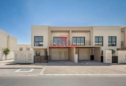 4 habitaciones Villa para en Alquiler en Yas Island, Abu Dhabi - original. jpg