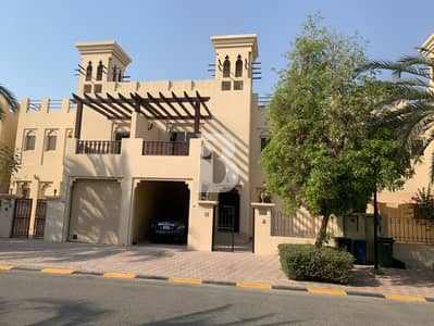 4 Bedroom Townhouse for Rent in Al Hamra Village, Ras Al Khaimah - Elegant 4BR TH | Lagoon View | Al Hamra Village 4 Bedroom Townhouse for Rent in Al Hamra Village, Ras Al Khaimah - Elegant 4BR TH | Lagoon View | Al Hamra Village
