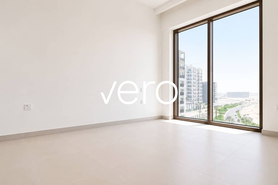 23 Photo 23