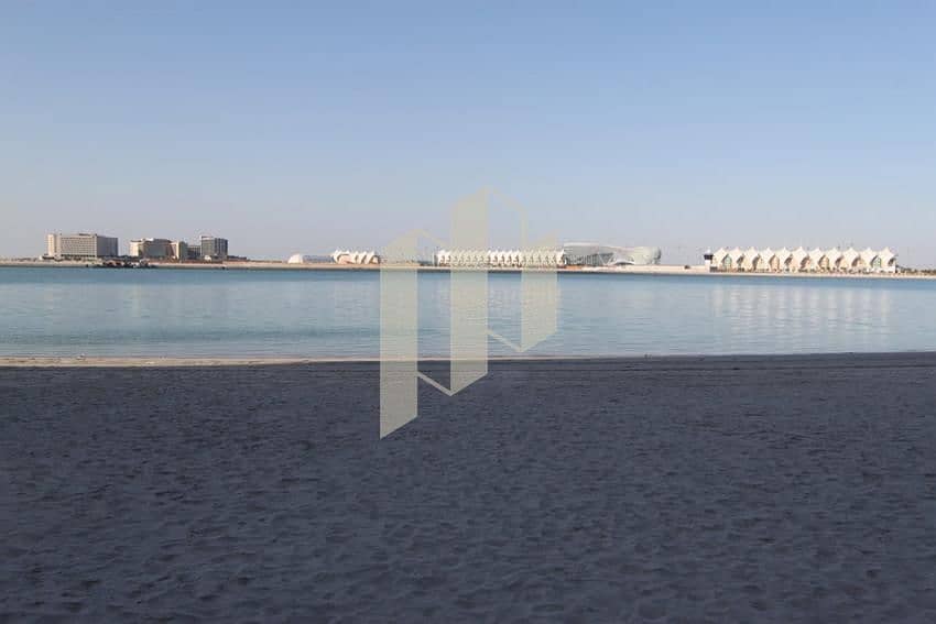 10 Actual-OgG2GUhNGK2LztZMJGoU1011the_private_beach_at_al_muneera_looks_directly_across_to_yas_island. jpg
