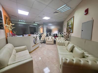 مکتب  للايجار في برشا هايتس (تيكوم)، دبي - b75f709b-7a58-40bc-a6c4-2d7bd6d3121a. jpg