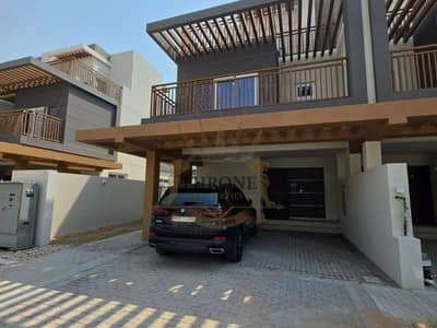 Townhouse de 4 chambres à à vendre à DAMAC Hills 2 (Akoya by DAMAC), Dubai - Maison de ville à DAMAC Hills 2 (Akoya by DAMAC),Verona, 4 chambres, 2520000 AED - 15790645 Townhouse de 4 chambres à à vendre à DAMAC Hills 2 (Akoya by DAMAC), Dubai - Maison de ville à DAMAC Hills 2 (Akoya by DAMAC),Verona, 4 chambres, 2520000 AED - 15790645