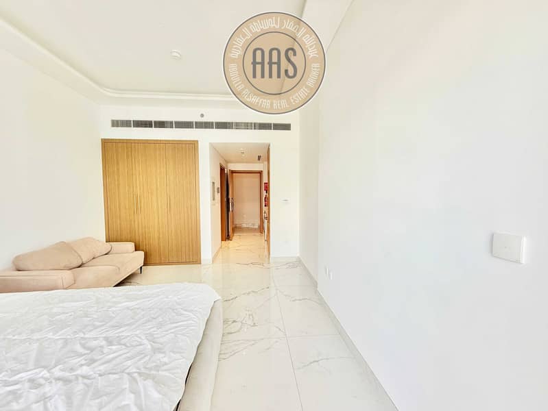 Brand new •• luxurious & lavish spacious payment •• hot offer •• best location - Image 4