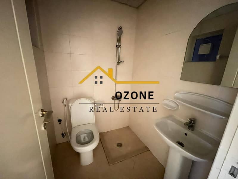 2 cfe3c023-beb0-47e5-9de7-3de7adfe1bad. jpg