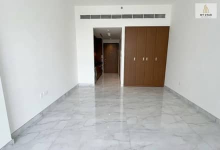 Monolocale in Vendita a Dubai Studio City, Dubai - WhatsApp Image 2026-07-13 at 2.00. 22 PM. jpeg