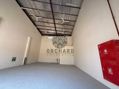 Warehouse for Rent in Al Sajaa Industrial, Sharjah - IMG_1607. jpg Warehouse for Rent in Al Sajaa Industrial, Sharjah - IMG_1607. jpg