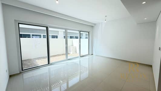 3 Schlafzimmer Townhouse zum zur Miete in DAMAC Hills 2 (Akoya by DAMAC), Dubai - WhatsApp Image 2026-03-02 at 1.19. 13 PM. jpeg 3 Schlafzimmer Townhouse zum zur Miete in DAMAC Hills 2 (Akoya by DAMAC), Dubai - WhatsApp Image 2026-03-02 at 1.19. 13 PM. jpeg