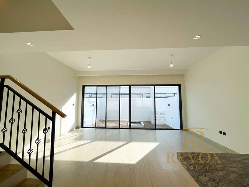 3 Damac lagoon 5 bedroom _compressed-02-1. png