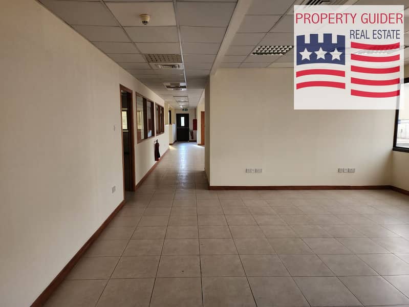 5 office 2. jpg