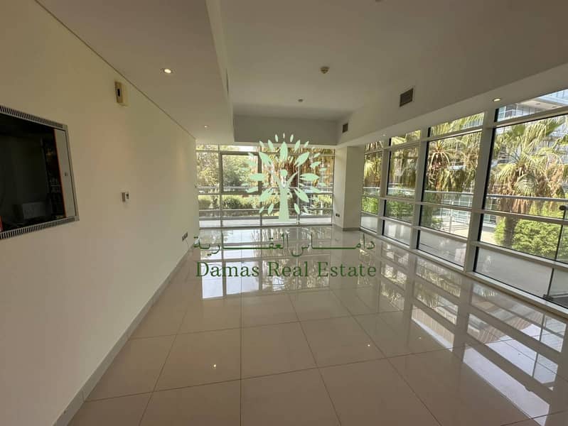 Ready to Move in |Prime Location |Comfort Living Ready to Move in |Prime Location |Comfort Living