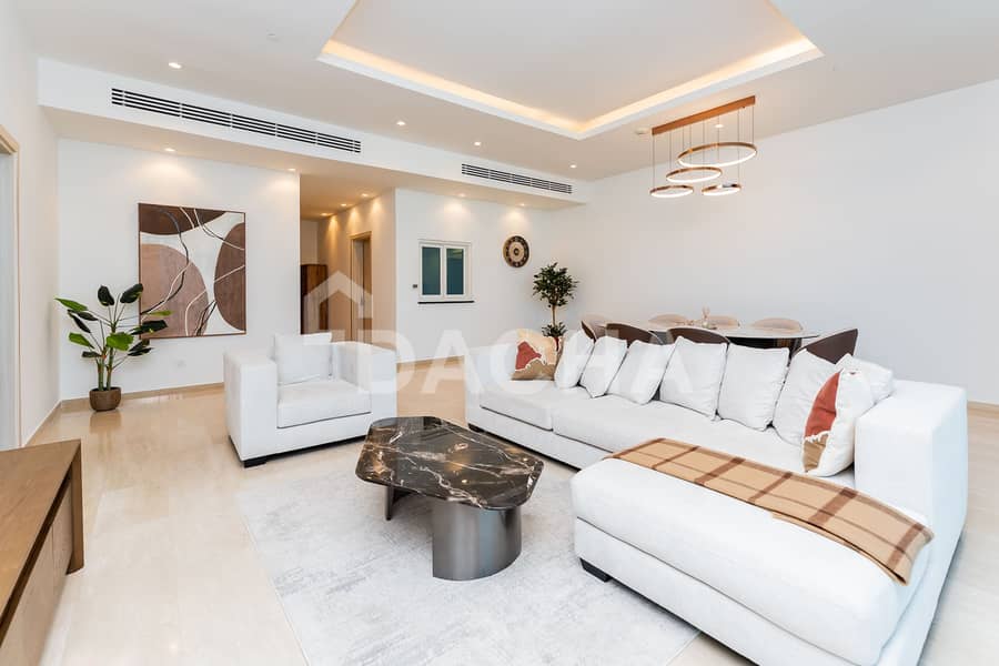 High Floor Unit | Vacant Now | Sea Views High Floor Unit | Vacant Now | Sea Views
