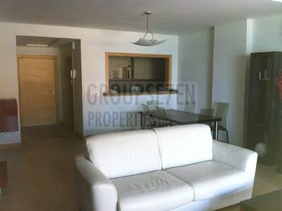 Sea view 1 Bed Apartment for Sale in Palm Jumeirah Sea view 1 Bed Apartment for Sale in Palm Jumeirah