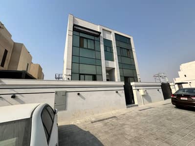Villa de 4 chambres à à vendre à Hoshi, Sharjah - 2cd8a9ff-d9e0-49c2-849c-0a6912874361. jpg Villa de 4 chambres à à vendre à Hoshi, Sharjah - 2cd8a9ff-d9e0-49c2-849c-0a6912874361. jpg