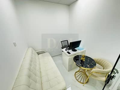 Office in Affitto a Al Karama, Dubai - 840db059-9ebf-4957-942e-6aba439daaa7. jpg Office in Affitto a Al Karama, Dubai - 840db059-9ebf-4957-942e-6aba439daaa7. jpg