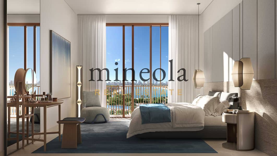4 Palm Central INT 3-BR BR. jpg