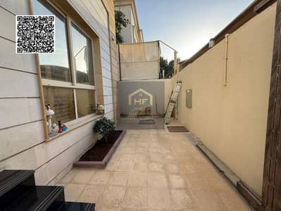 5 Camere Villa in Vendita a Al Mowaihat, Ajman - 3f33d95b-09ab-4718-9694-98e6f89b8e01. jpeg 5 Camere Villa in Vendita a Al Mowaihat, Ajman - 3f33d95b-09ab-4718-9694-98e6f89b8e01. jpeg