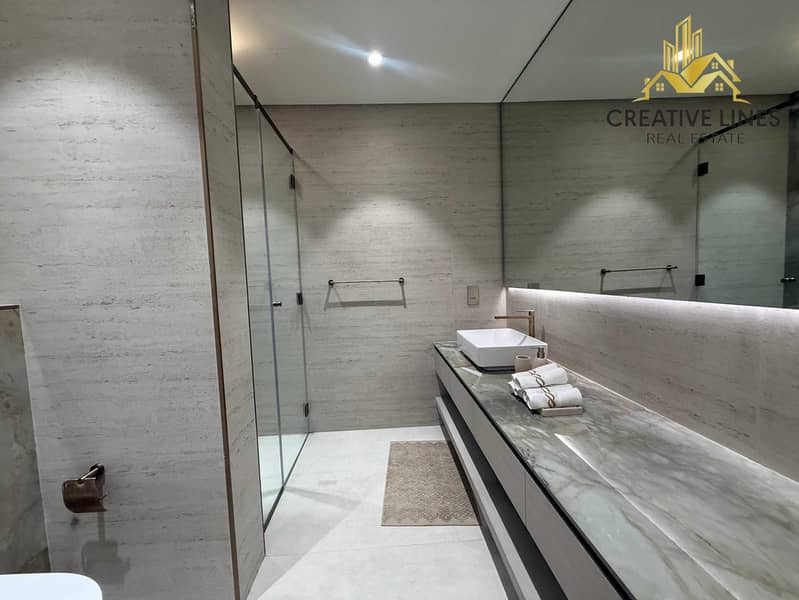 8 IMG_8024. jpg