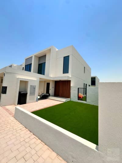 4 Slaapkamers Villa te Huur in Town Square, Dubai - WhatsApp Image 2026-07-06 at 12.46. 35 PM (1). jpeg 4 Slaapkamers Villa te Huur in Town Square, Dubai - WhatsApp Image 2026-07-06 at 12.46. 35 PM (1). jpeg