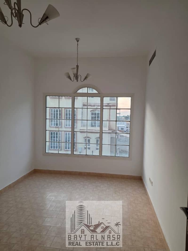 11 ROOM2. jpeg