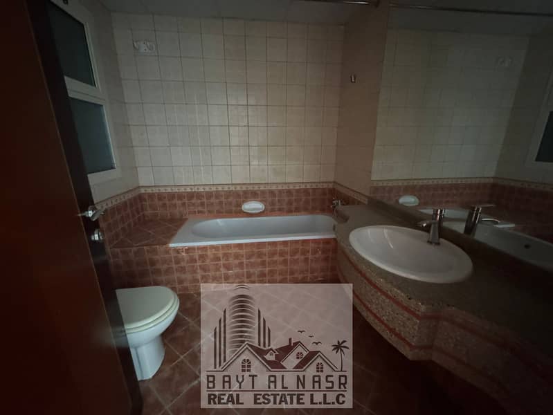 8 master room washroom. jpeg