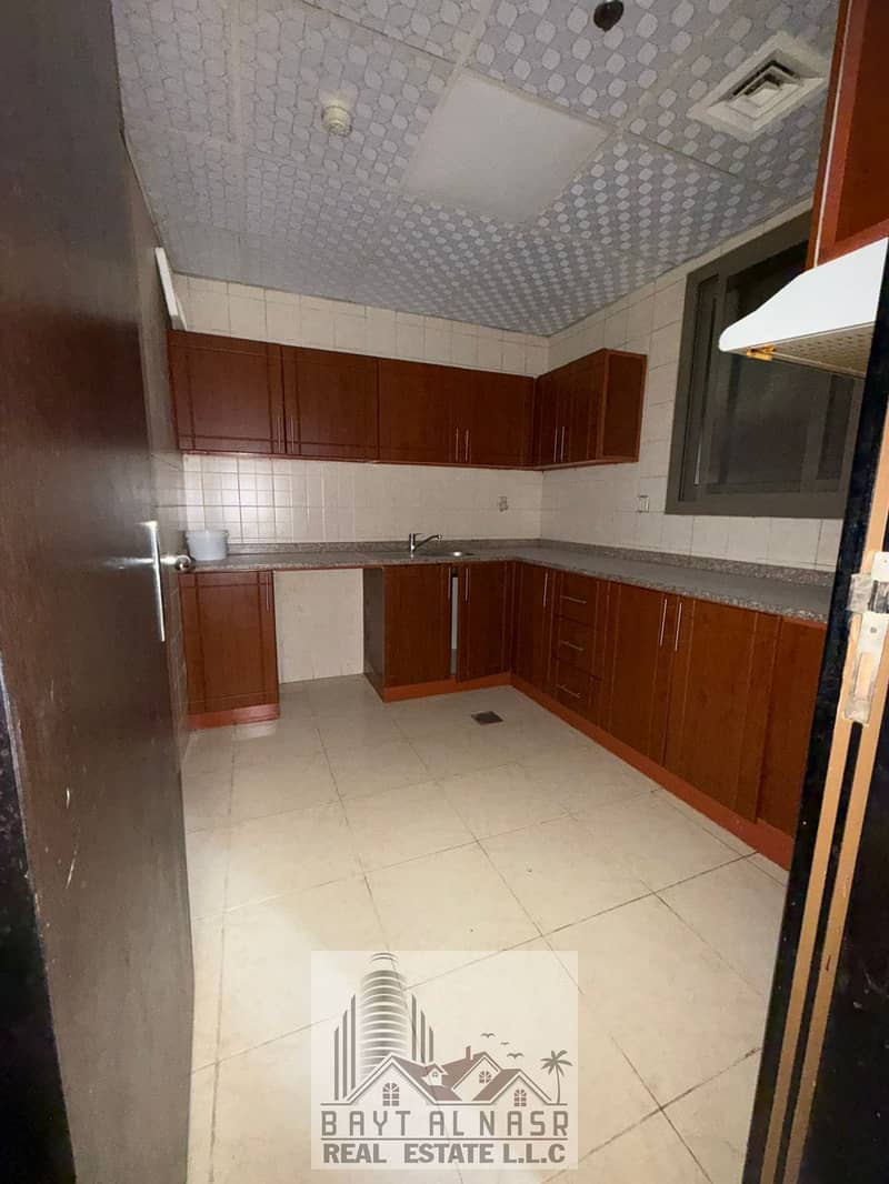 14 kitchen 2. jpeg