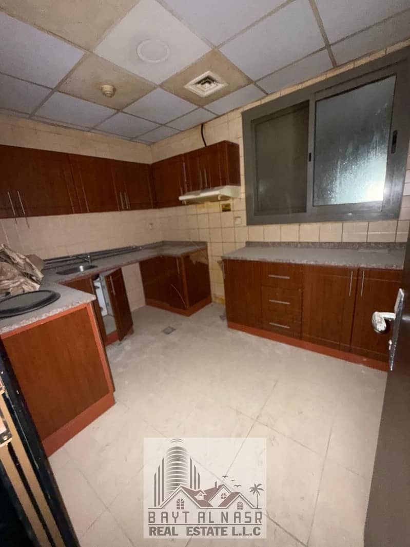 13 kitchen. jpeg