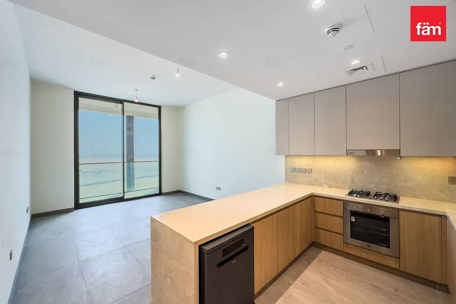 Brand New | Spacious | Best Deal | 4 Cheques Brand New | Spacious | Best Deal | 4 Cheques