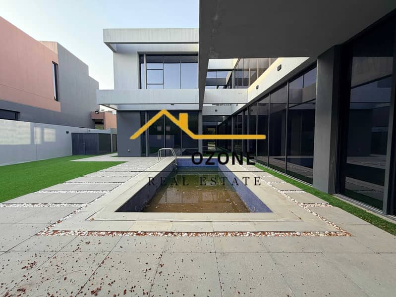 18 525e29d8-ecf6-405d-92d2-32958ad312d0. jpeg