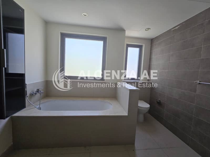 6 d604bd66-abbd-4779-aaf8-6930d3220be0. jpg