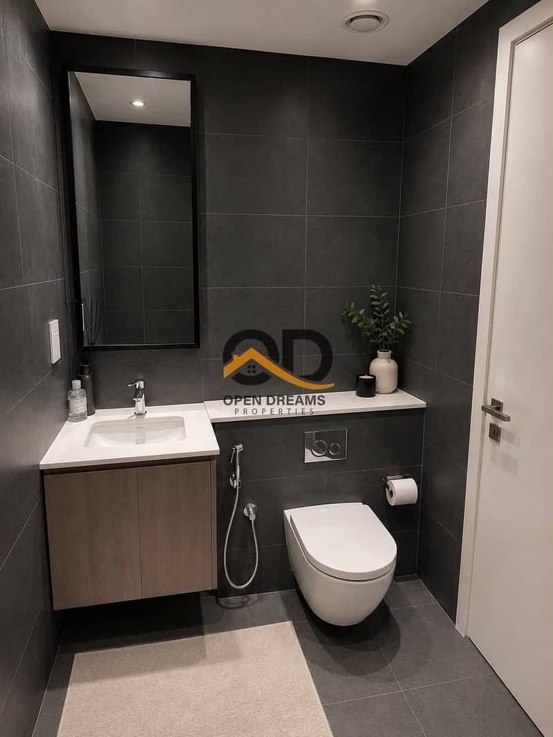 2 3a37ba82-dd8b-4937-9752-4d2a3eef3f47. jpg