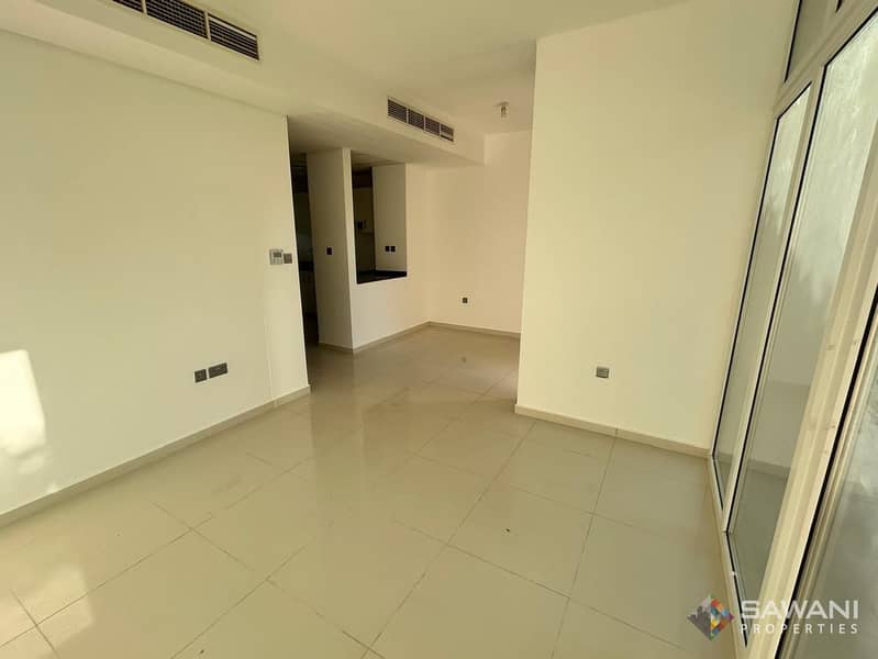 2 c1ba6319-6541-4bd6-b506-76ebaa646f91. jpg