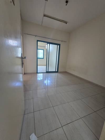 Appartement de 1 chambre à à louer à Al Qasimia, Sharjah - WhatsApp Image 2026-07-13 at 2.21. 17 PM. jpeg Appartement de 1 chambre à à louer à Al Qasimia, Sharjah - WhatsApp Image 2026-07-13 at 2.21. 17 PM. jpeg